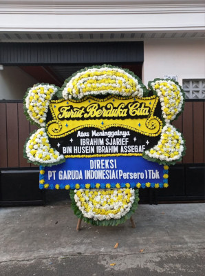 Papan Bunga Duka di Baluwarti